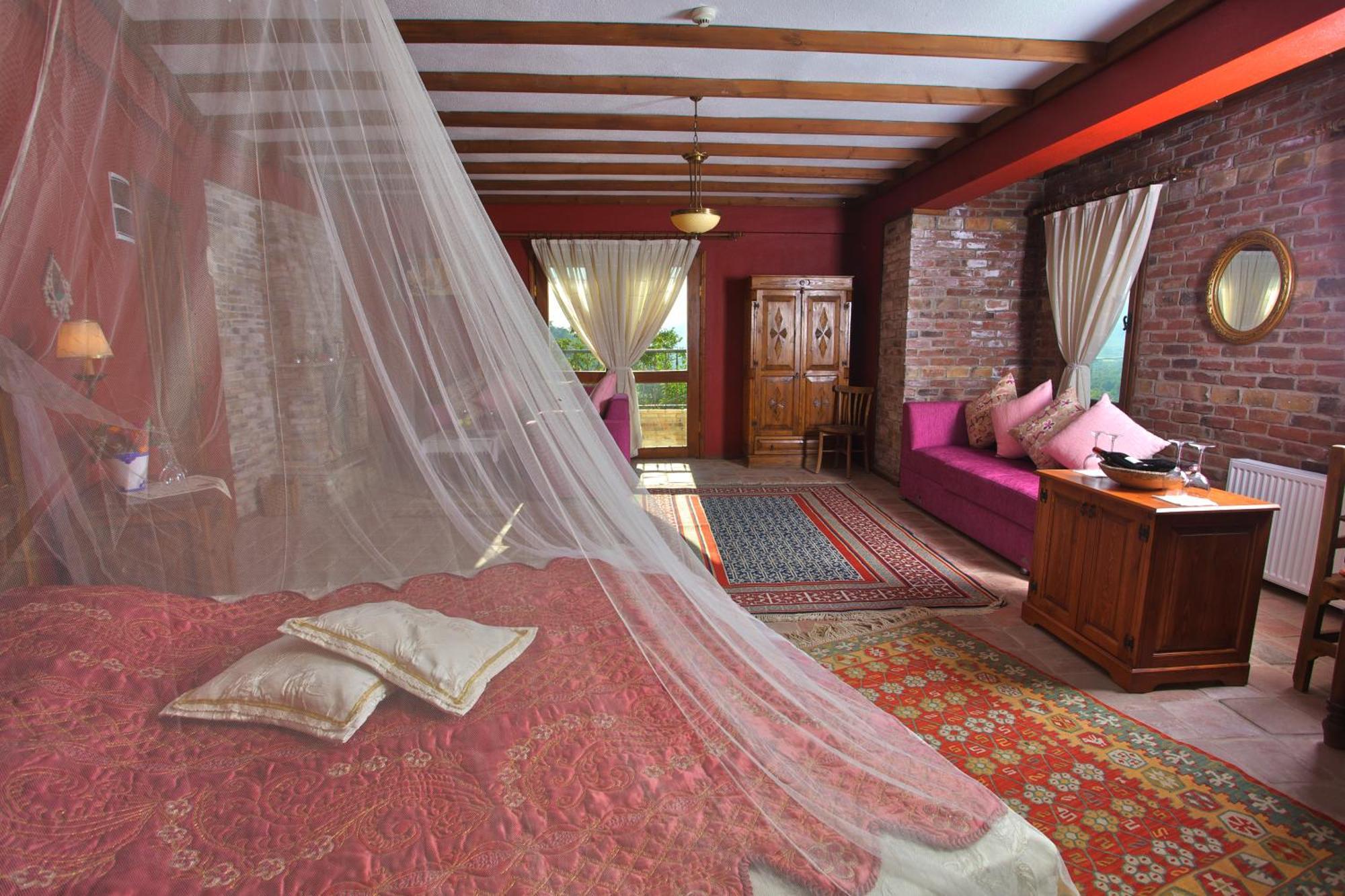 Efes Butik Otel Киразлы Экстерьер фото
