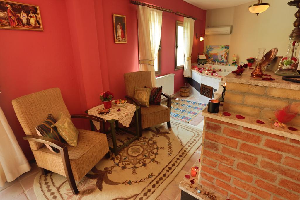 Efes Butik Otel Киразлы Экстерьер фото