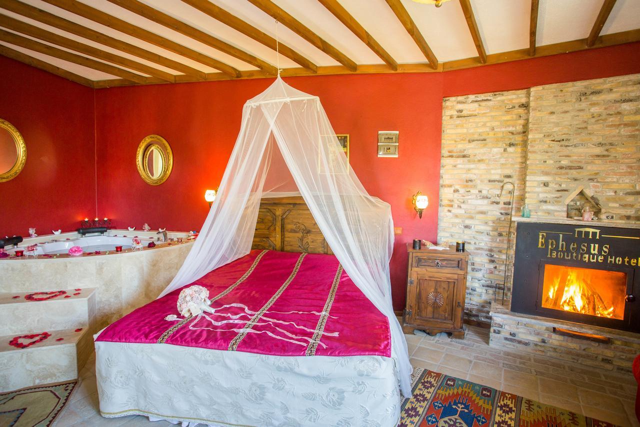 Efes Butik Otel Киразлы Экстерьер фото