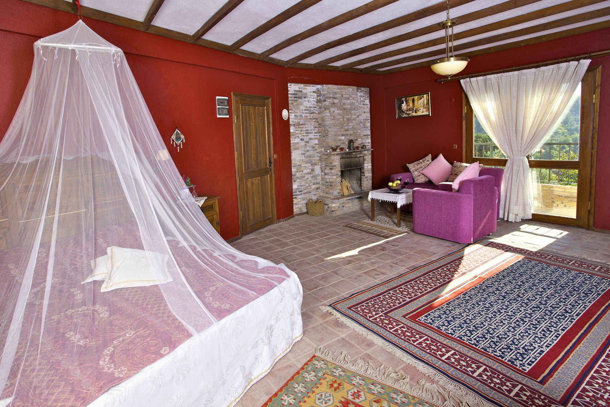 Efes Butik Otel Киразлы Экстерьер фото